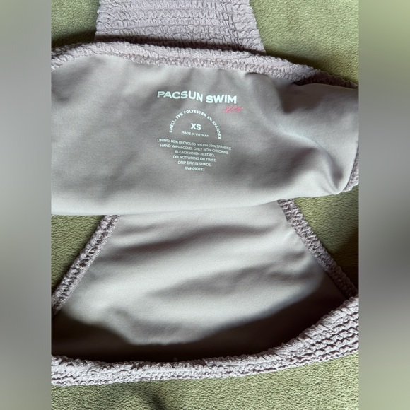 PacSun Eco Purple Ladybug Scrunch Bikini Set XS - Picture 9 of 9